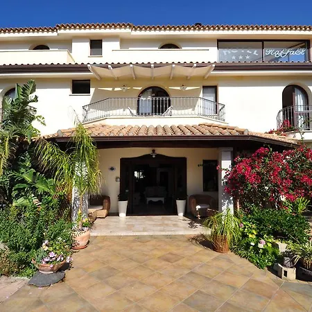 Raffael ホテル ヴィッラシミーウス