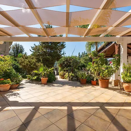 Raffael ホテル 3*