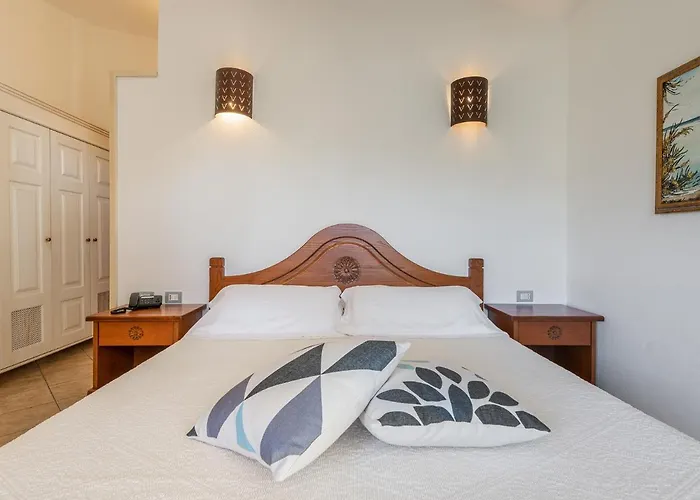 Raffael Ξενοδοχείο Villasimius