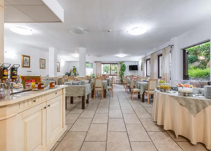 Raffael Ξενοδοχείο 3*