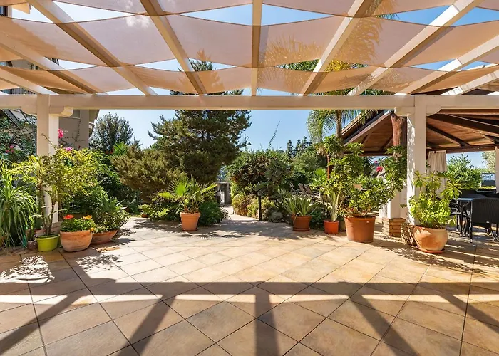 Raffael Ξενοδοχείο 3*