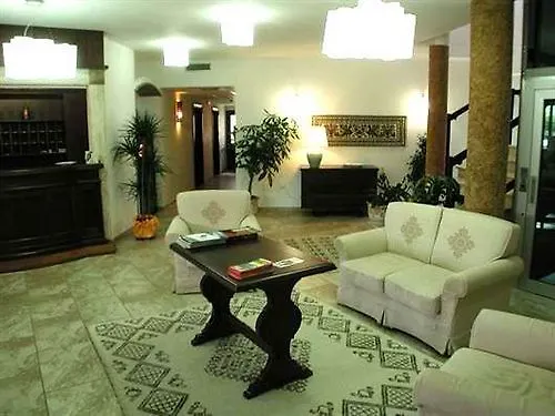 Raffael Ξενοδοχείο 3*